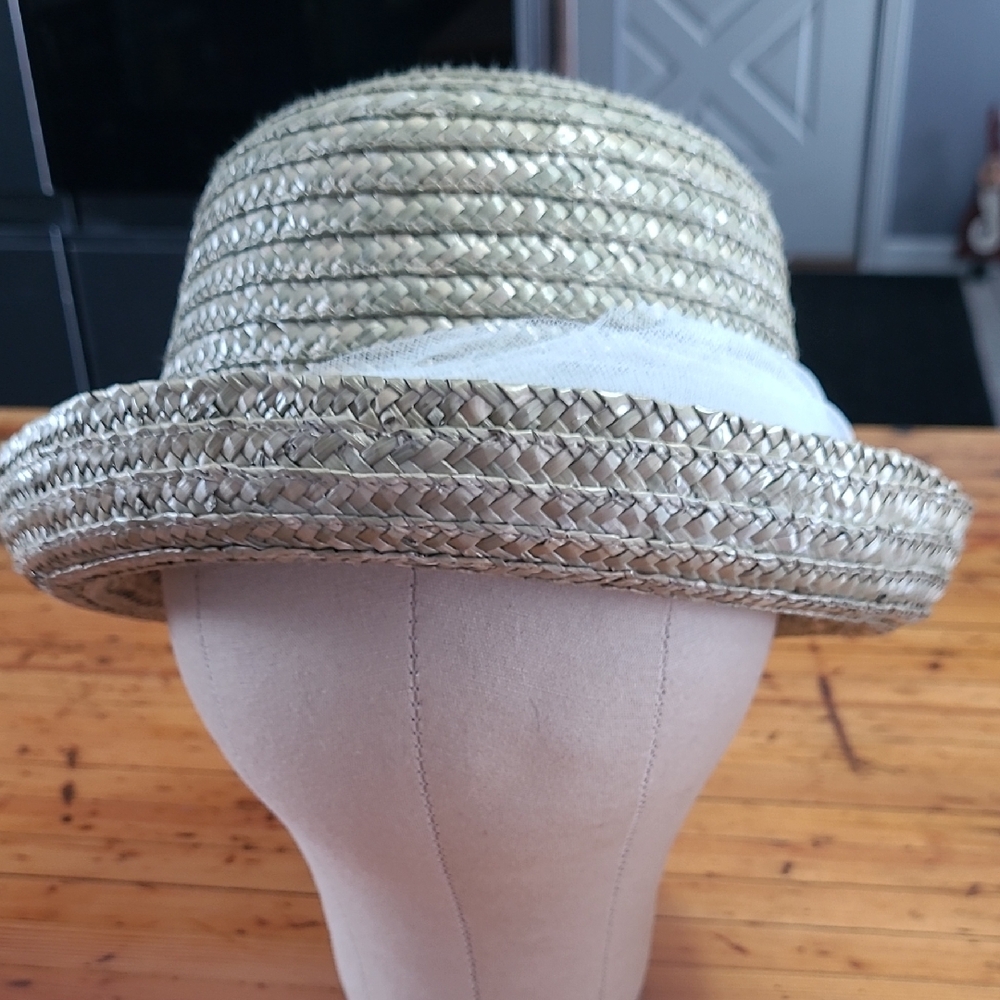 Elegant Straw Hat with White Ribbon